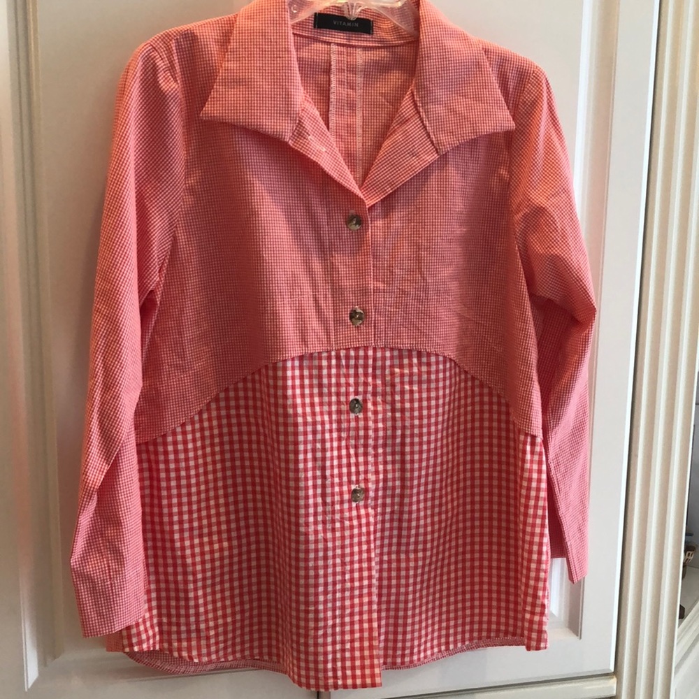 Vitamin Two Patterned Gingham front button down wide lapel 100% Cotton blouse